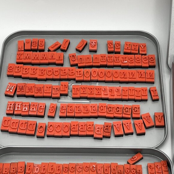 Making Memories Magnetic Stamp Set - Handle, Bases, and Express It Alphabet - Picture 3 of 8